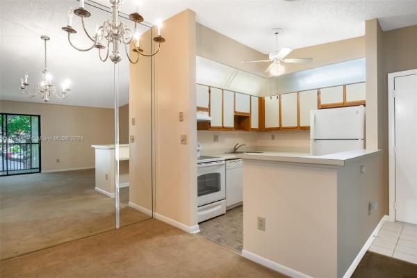 Clairmont At Kings Point, 10869 W Clairmont Cir #209, Fort Lauderdale, Florida 33321, image 1