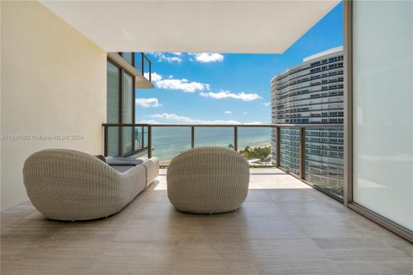 Bal Harbour Center, 9703 Collins Ave #1006, Bal Harbour, Florida 33154, image 1