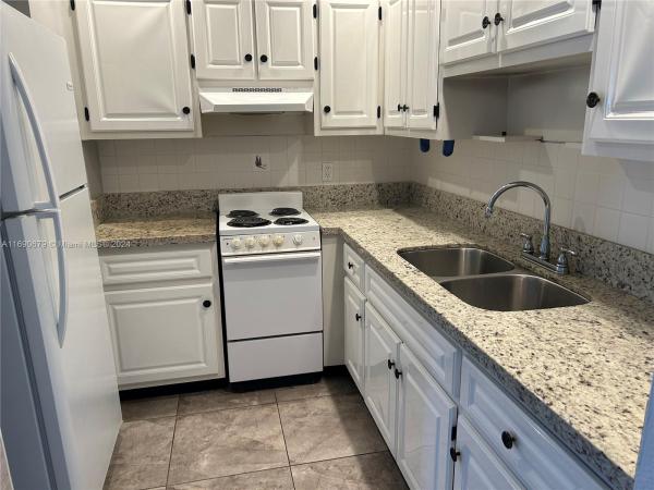 Ronola, 22 SE 3rd Ter #31, Dania Beach, Florida 33004, image 1
