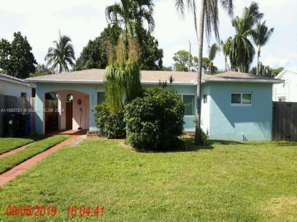 Munnelly Manor, 609 SW 18th Ct, Fort Lauderdale, Florida 33315, image 1