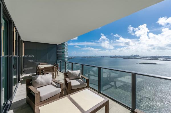 Paraiso Bay, 650 NE 32nd St #4304, Miami, Florida 33137, image 1
