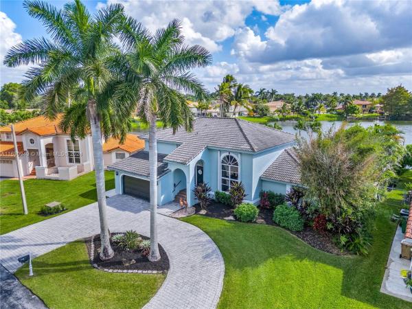Crossbow At Ivanhoe, 6881 W Longbow Bnd, Davie, Florida 33331, image 1