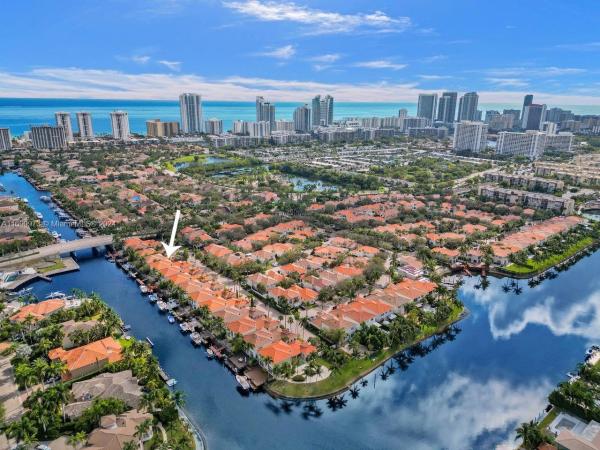 Edgewater, 1061 Waterside Ln, Hollywood, Florida 33019, image 1