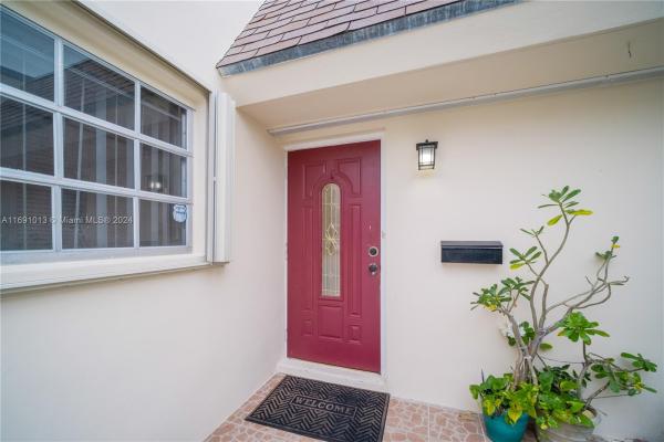 Green Hills Park West, 11262 SW 172nd St #II2832, West Perrine, Florida 33157, image 1