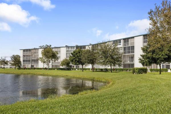 1042 Lincoln C, Boca Raton, Florida 33434, image 1