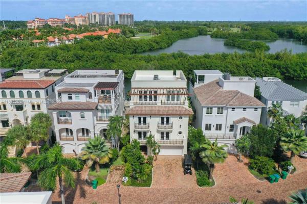 Paradise Point, 5848 Paradise Point Dr, Palmetto Bay, Florida 33157, image 1