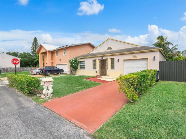 Cutler Landings, 11869 SW 273rd St, South Miami Heights, Florida 33032, image 1