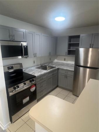 Lakes Of Jacaranda, 10781 Cleary Blvd #203, Plantation, Florida 33324, image 1
