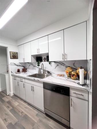 Heathgate, 6902 NW 78th St, Tamarac, Florida 33321, image 1
