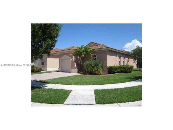 Portofino Pointe, 982 NE 37th Pl, Homestead, Florida 33033, image 1