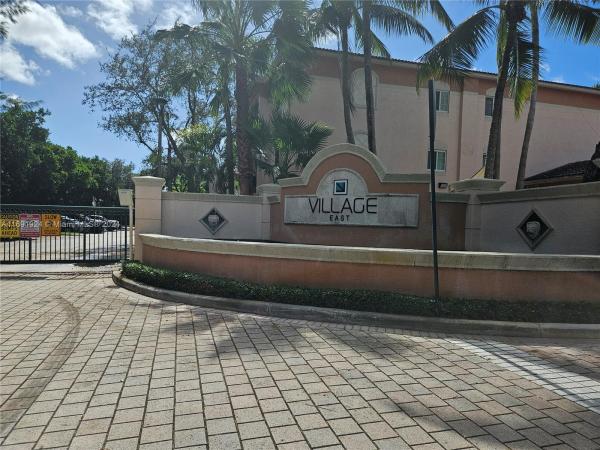Village East, 2033 SE 10th Ave #610, Fort Lauderdale, Florida 33316, image 1