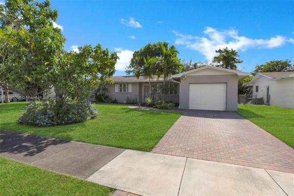 Whispering Pines Park, 8864 SW 196th Ter, Cutler Bay, Florida 33157, image 1