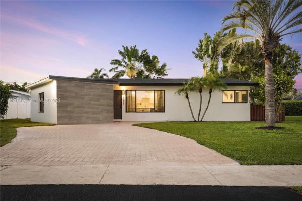 Deerfield Ridge, 1001 SE 13th Ct, Deerfield Beach, Florida 33441, image 1