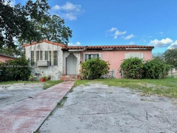 Home Owners Paradise, 3101 NW 49th St, Brownsville, Florida 33142, image 1