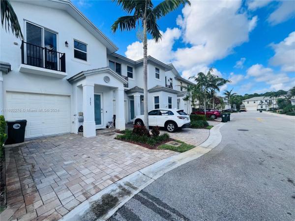 In The Pines, 6987 Pines Cir 0, Coconut Creek, Florida 33073, image 1