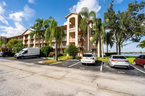 Ivanhoe At Century Village, 13355 SW 16th Ct #114E, Pembroke Pines, Florida 33027, image 1