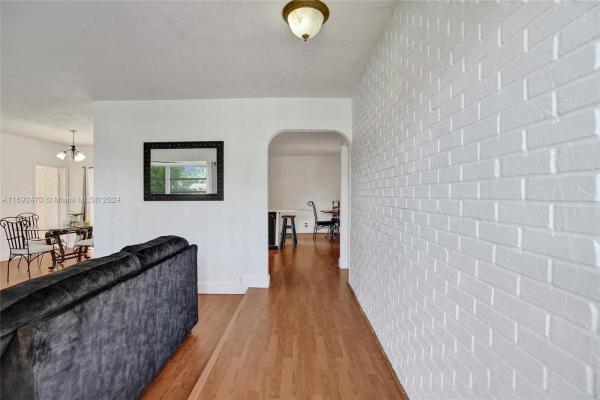 Oriole Estates, 3450 NW 43rd Pl, Lauderdale Lakes, Florida 33309, image 3