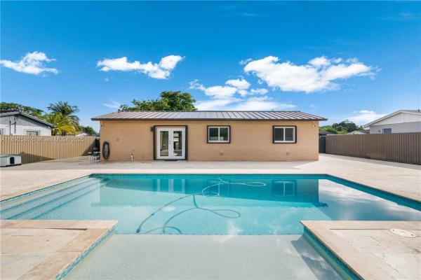 Fairway Estates, 15620 SW 101st Ave, Palmetto Estates, Florida 33157, image 1