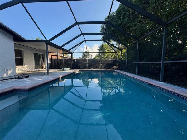 Deerfield Beach No HOA, 1507 SW 4th Ter, Deerfield Beach, Florida 33441, image 1