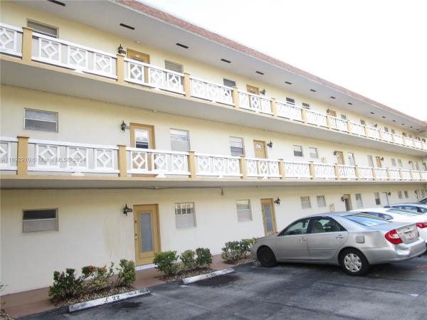 Jasmine Gardens, 5111 W Oakland Park Blvd #305, Lauderdale Lakes, Florida 33313, image 1