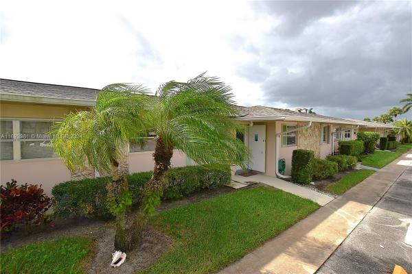 Dudley At Cresthaven Villas, 2688 E Dudley Dr #H, West Palm Beach, Florida 33415, image 1