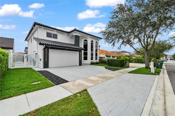 West Lakes Gardens, 8832 NW 152nd Ter, Miami Lakes, Florida 33018, image 3