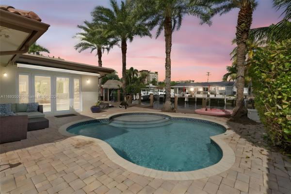 Pompano Isles, 2255 SE 10th Ct, Pompano Beach, Florida 33062, image 1