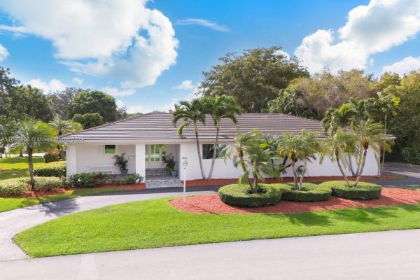 Royal Palm Harbor, 7760 SW 145th St, Palmetto Bay, Florida 33158, image 1