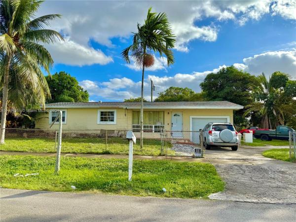Greenleaf, 3790 NW Fifth Ct, Fort Lauderdale, Florida 33311, image 1