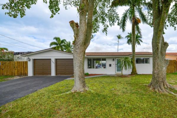 Plantation Isles, 1380 SW 56th Ave, Plantation, Florida 33317, image 1