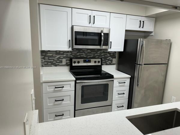 St Andrews At Miramar, 12148 Saint Andrews Pl #110, Miramar, Florida 33025, image 1