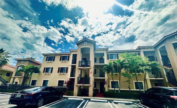 The Courts At Isles Of Bayshore, 22561 SW 88 #301, Cutler Bay, Florida 33190, image 1