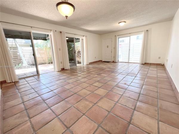 Arbor Courts, 14371 SW 98th Ter 0, The Hammocks, Florida 33186, image 3