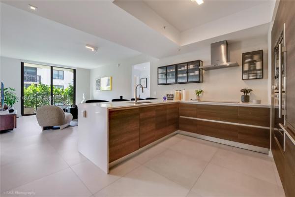 Merrick Manor, 301 Altara Ave #702, Coral Gables, Florida 33146, image 1