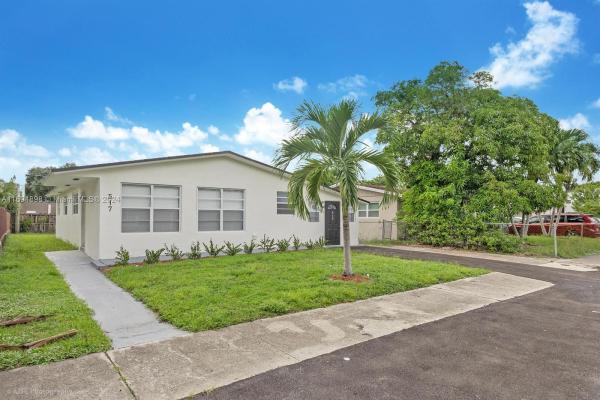 Dorsey Park, 517 NW 16th Ave, Fort Lauderdale, Florida 33311, image 1