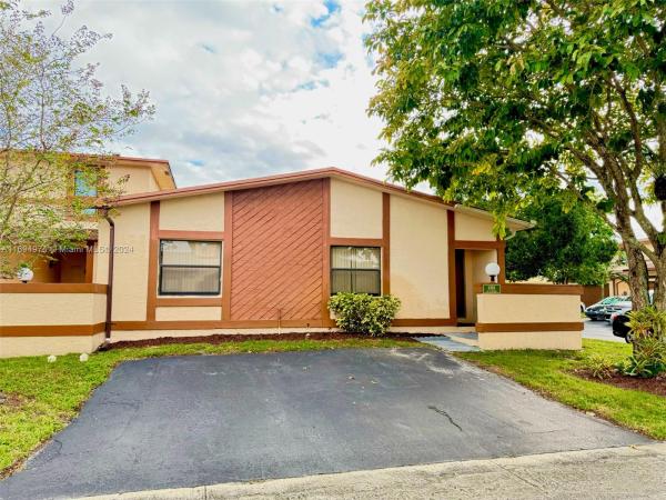 Brentwood Manors 2, 6368 NW 29th St, Sunrise, Florida 33313, image 1