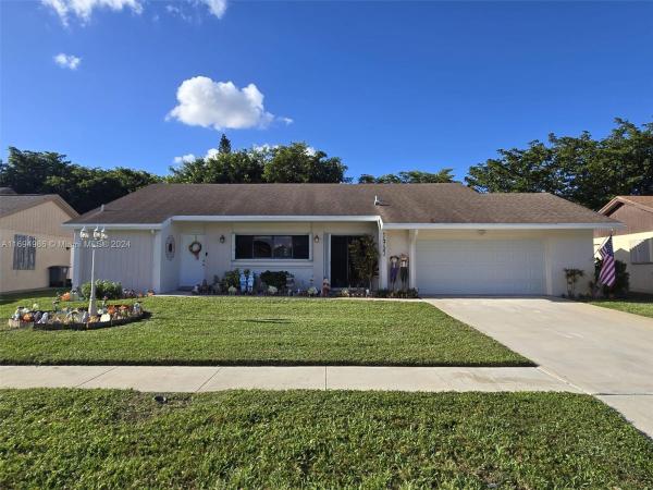 Coco Wood Lakes, 14723 Hideaway Lake Ln, Delray Beach, Florida 33484, image 1