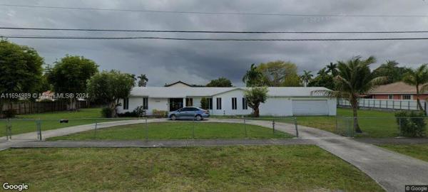 J G Heads Farms, 13920 SW 34th St, Tamiami, Florida 33175, image 1