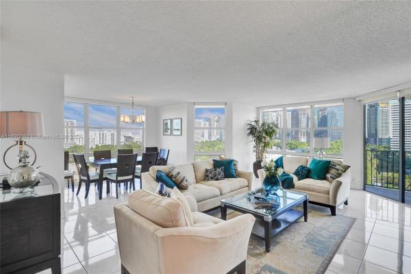 Brickell Place, 1901 Brickell Ave #B1209, Miami, Florida 33129, image 1