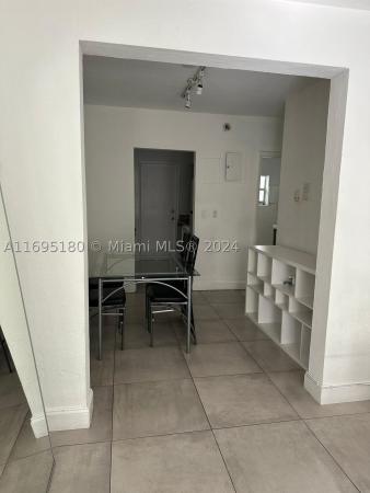 The Pineapple, 653 Michigan Ave #4, Miami Beach, Florida 33139, image 3
