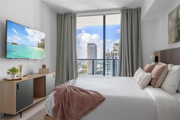 Natiivo Miami, 159 NE 6th St #2704, Miami, Florida 33132, image 2