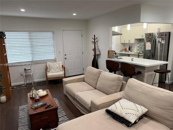 Windsor Estates, 435 NE 121st St #204, North Miami, Florida 33161, image 1