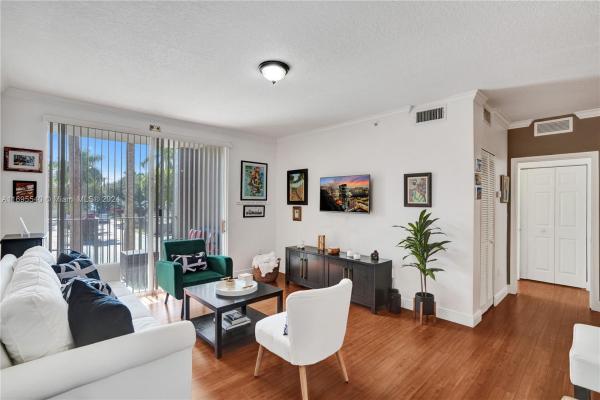 Gables Court, 6831 SW 44th St #211, Glenvar Heights, Florida 33155, image 1