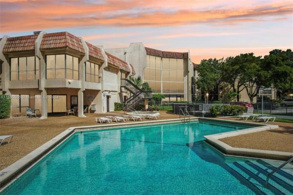 Plantation Club, 6655 W Broward Blvd #401, Plantation, Florida 33317, image 1