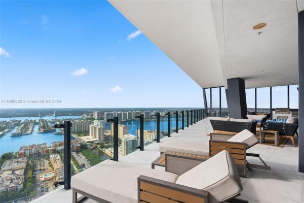 Muse, 17141 Collins Ave #4002, Sunny Isles Beach, Florida 33160, image 1