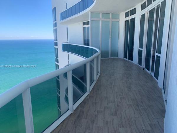 Tdr Tower 3, 15811 Collins Ave #4203, Sunny Isles Beach, Florida 33160, image 2