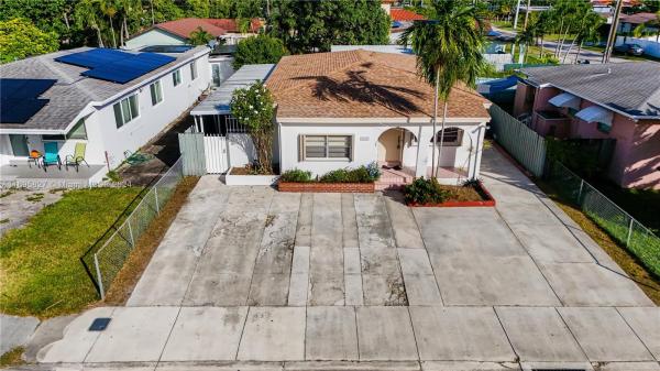 Coral Villas, 3041 SW 67th Ave, Tamiami, Florida 33155, image 1