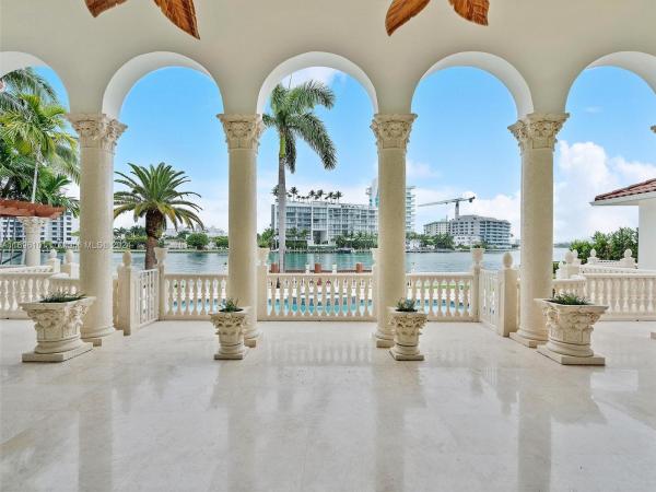 Bal Harbour Village, 166 Bal Bay Dr, Bal Harbour, Florida 33154, image 1