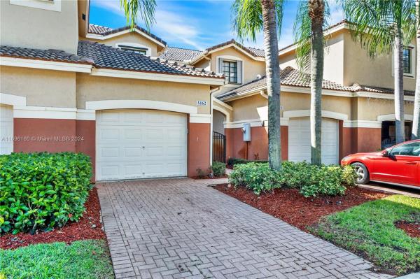 Courtyard At The Grove, 4162 Forest Dr #4162, Weston, Florida 33332, image 1