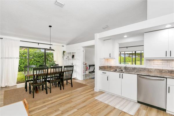 Casa Del Rey, 5329 Bolero Cir, Delray Beach, Florida 33484, image 1